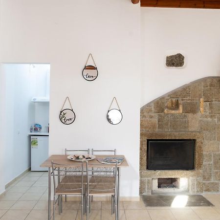 Dimelal Mykonos Town Apartments Bagian luar foto