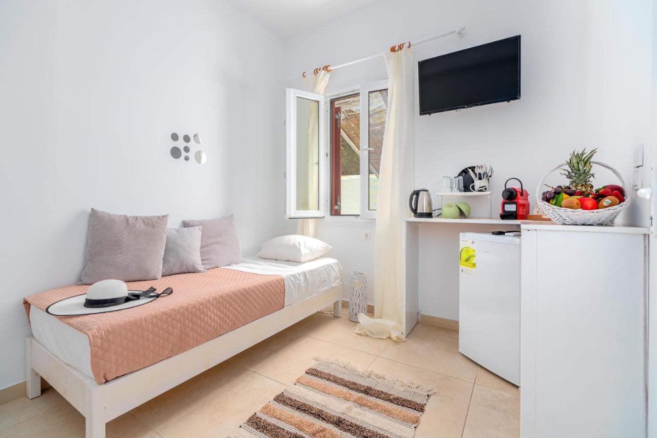 Dimelal Mykonos Town Apartments Bagian luar foto