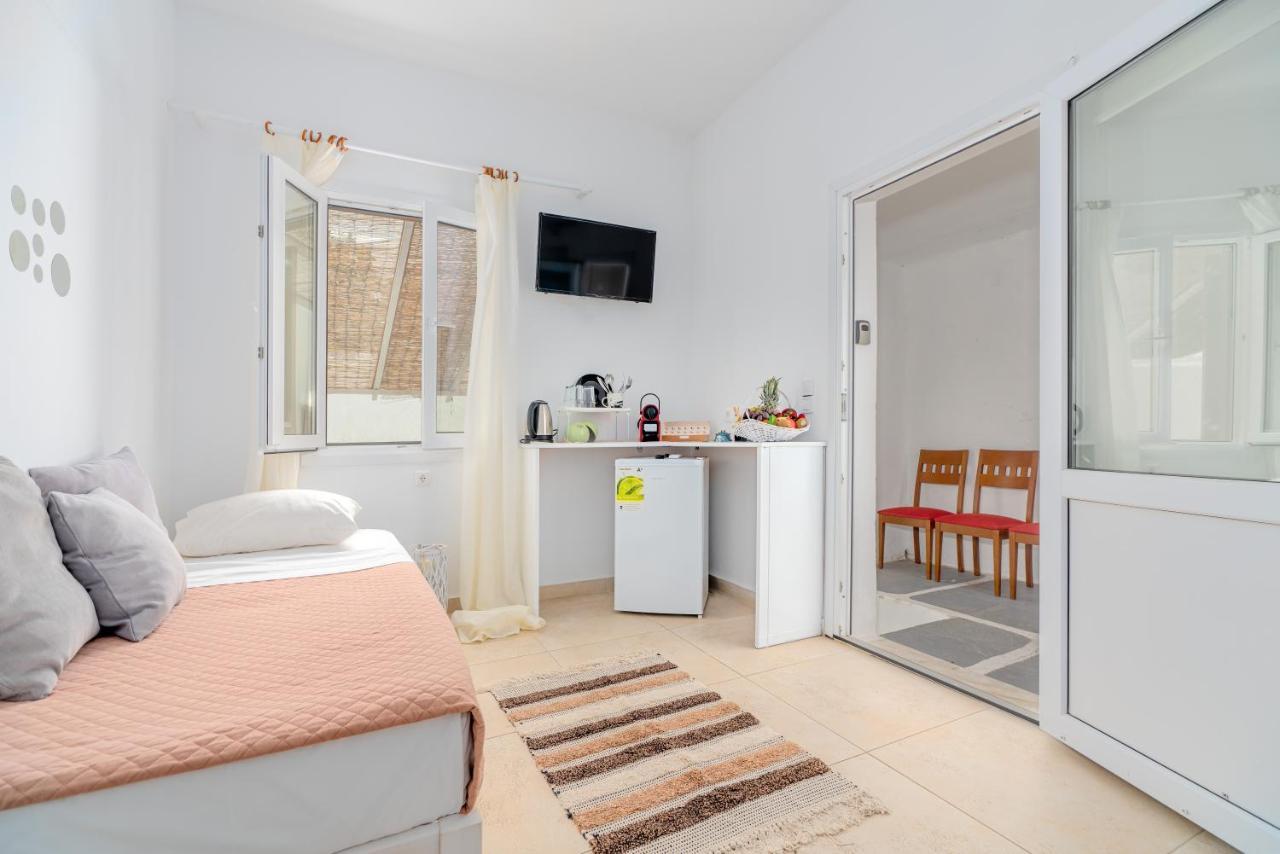Dimelal Mykonos Town Apartments Bagian luar foto