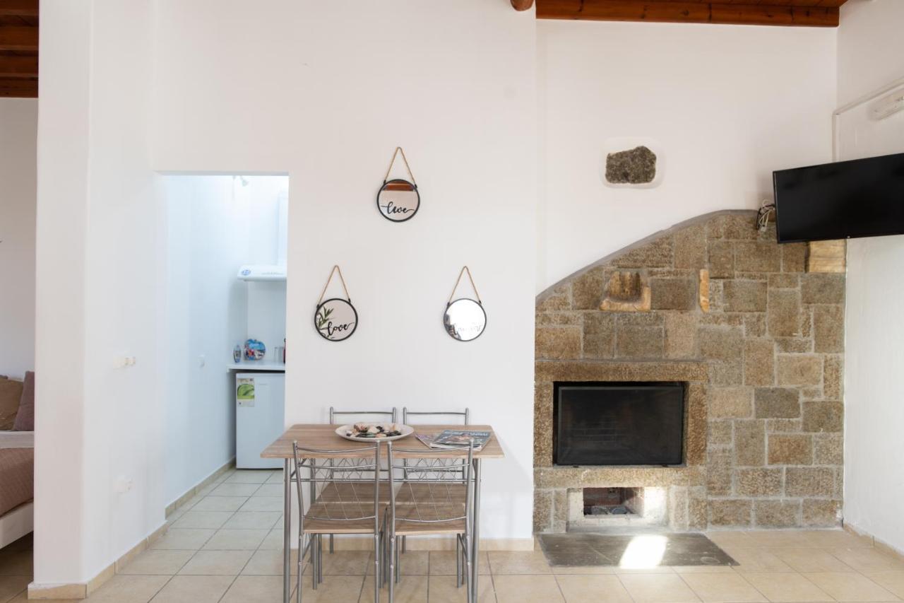 Dimelal Mykonos Town Apartments Bagian luar foto